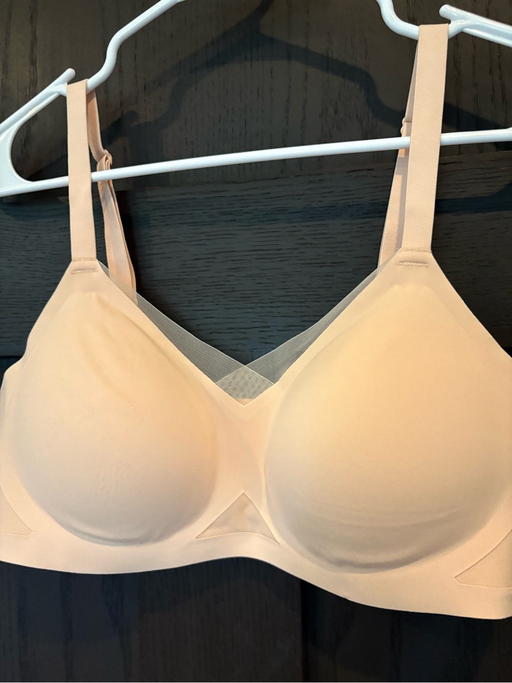 Honey love cross over bra in beige - Picture 2 of 5
